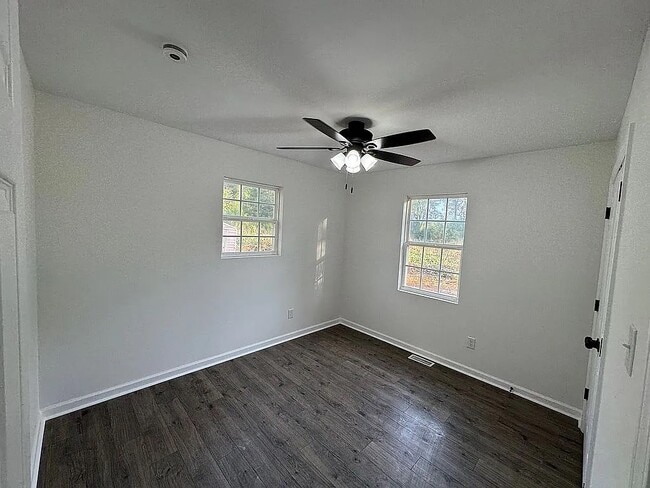 Building Photo - 1232 Soulsville St