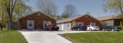 Building Photo - 865 Beech Ct