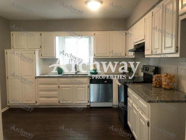 Building Photo - 4814 Perry Ave