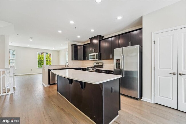 Building Photo - 5313 Smith's Cv Ln