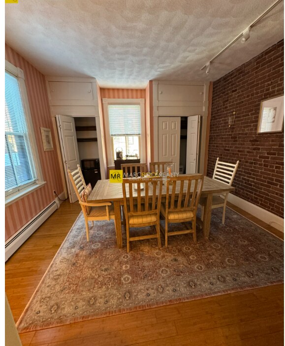 Foto del edificio - 437 Marlborough St