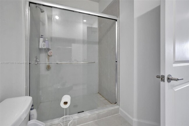 Foto del edificio - 20492 NW 4th Ave