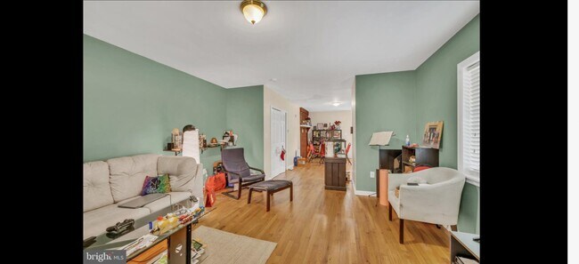 Foto del edificio - 6 Terry Ct