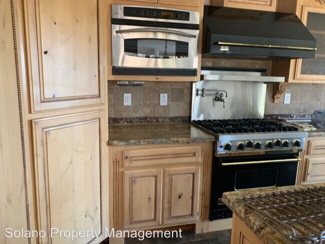 Building Photo - 4 br, 3 bath House - 3245 Formby Ln.