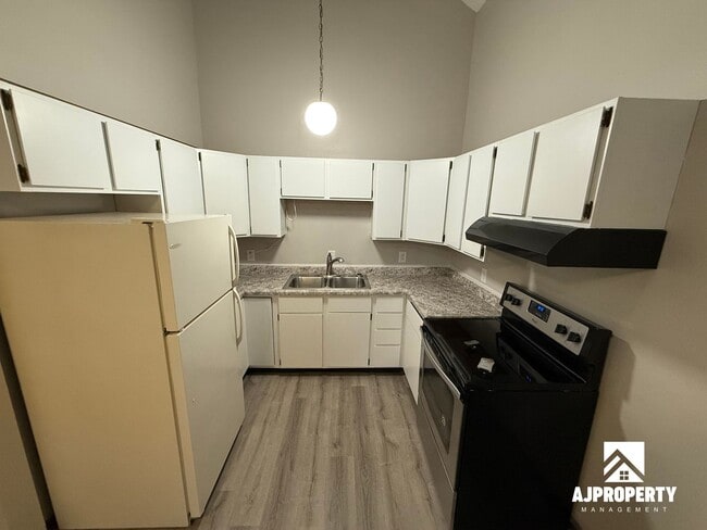 Foto del edificio - 516 N Cliff Ave