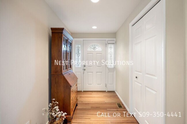 Foto del edificio - 1227 Fairway Dr NE