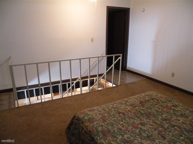 Building Photo - 1212 Drexel Ave