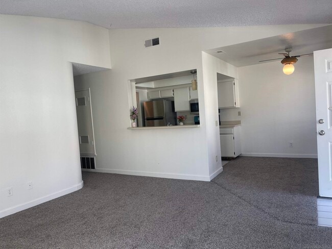 Building Photo - 9419 Fairgrove Ln