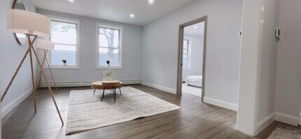 Building Photo - 66 Romaine Ave