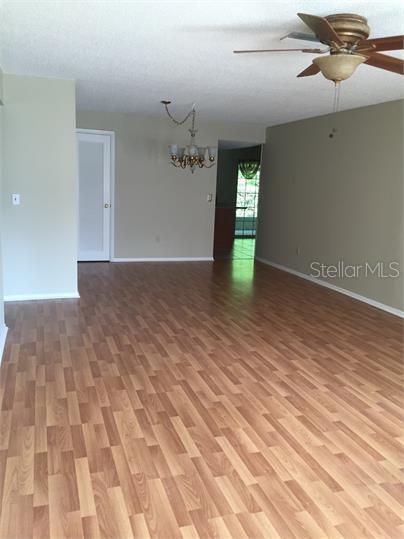Building Photo - 1301 Cara Dr