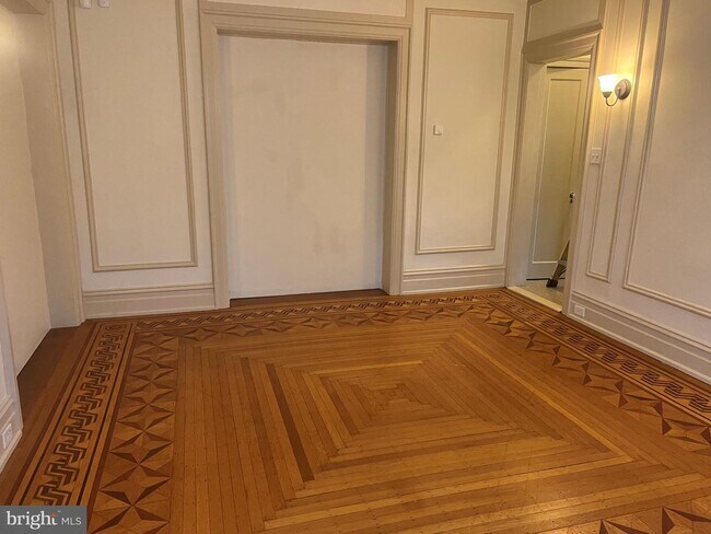 Foto del edificio - 44 N 15th St