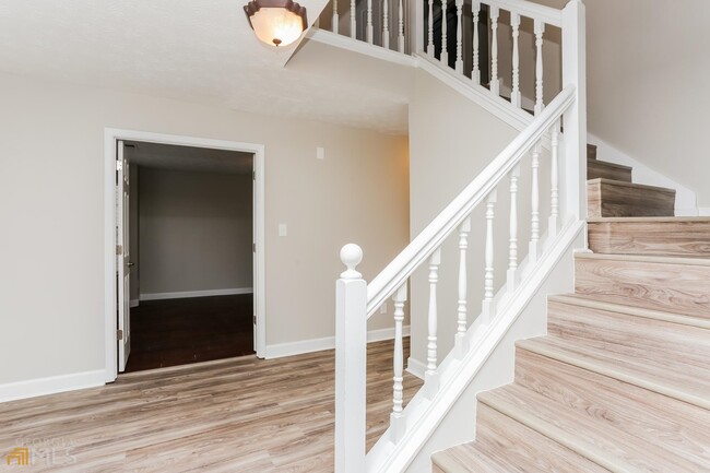 Foto del edificio - 1785 Ivy Stone Ct NE