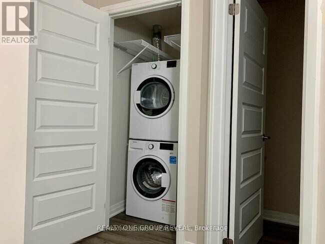 Photo du bâtiment - 610 Farmstead Dr