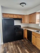 Building Photo - 229 S Carlisle St Building Photo - 229 S Carlisle St