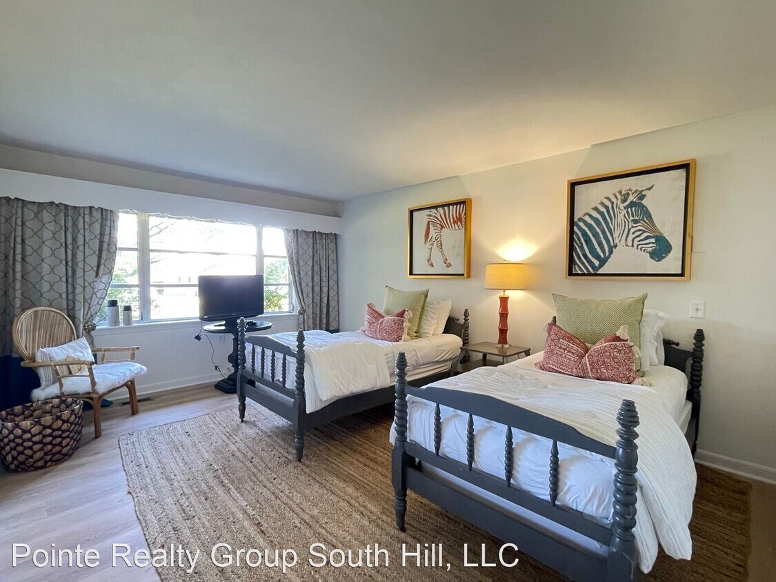 Primary Photo - 3 br, 2 bath House - 667 Palmer Point Rd.