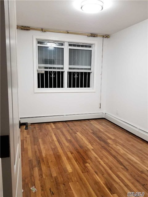 Building Photo - 41-48 76th St