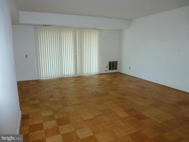 Foto del edificio - 763C Fairview Ave