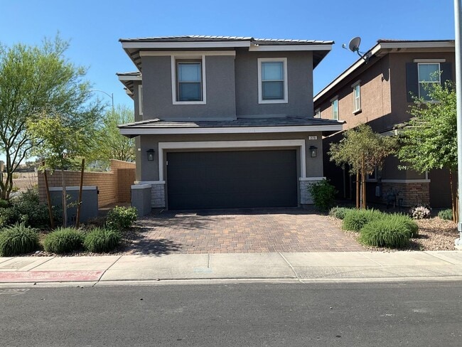 Building Photo - HOUSING CHOICE VOUCHER APPROVED! Beautiful Corner Home in Henderson – Built in 2021!
