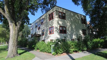 Building Photo - APPLICATION PENDING -- Spacious 1 Bed/1 Ba...