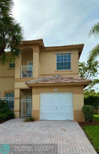 Building Photo - 746 NW 170th Terrace