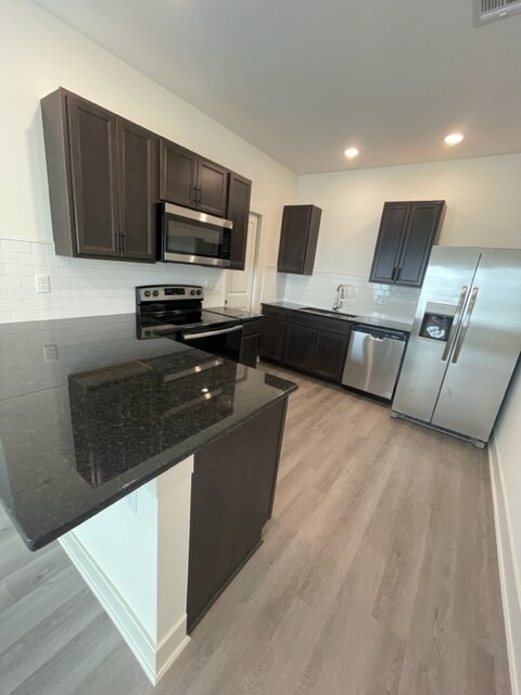 Foto del edificio - 5142 Chase St S