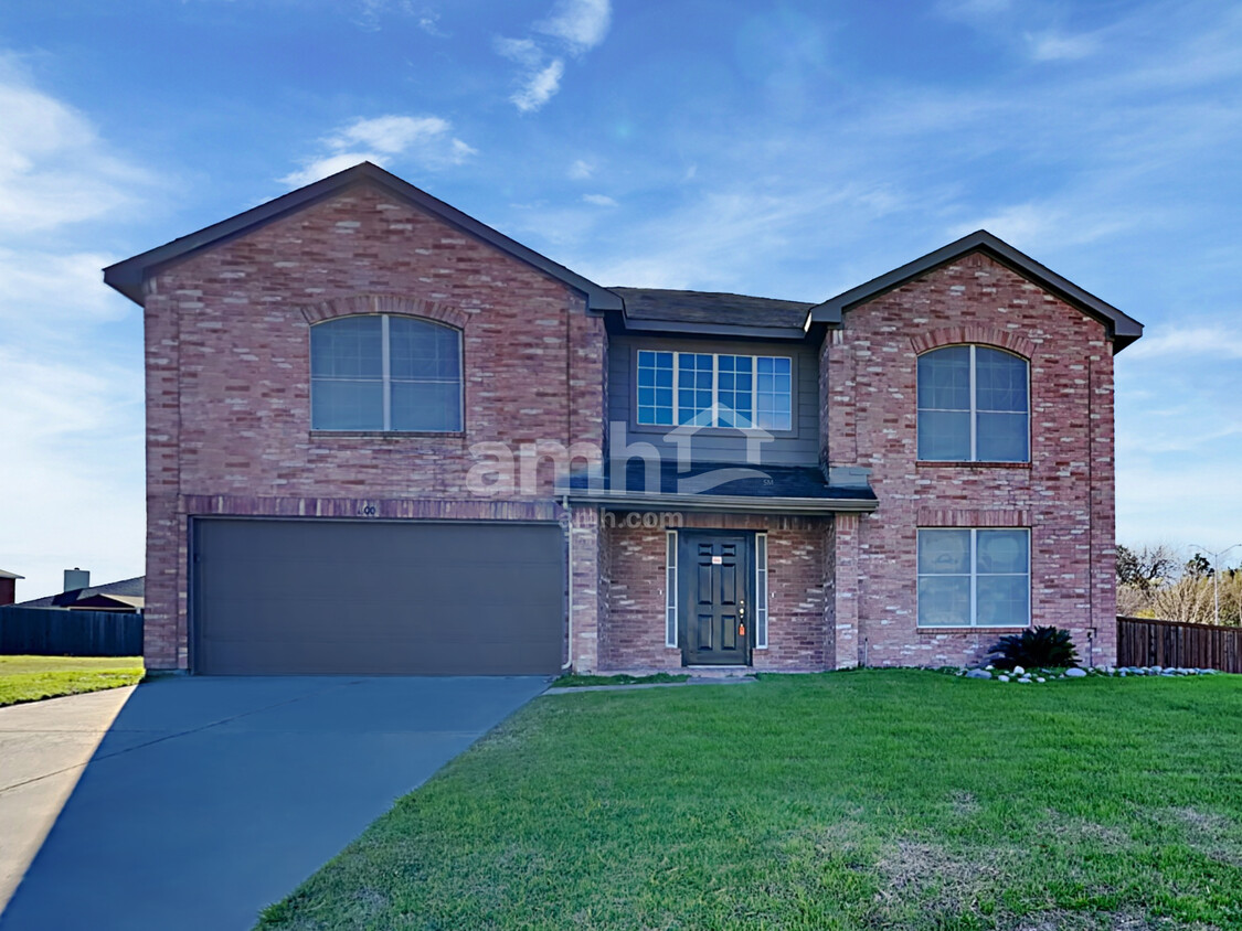 Foto principal - 1000 Winding Creek Dr