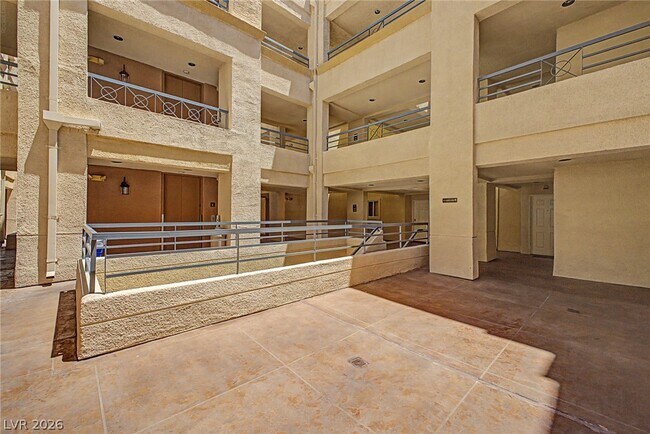 Foto del edificio - 260 E Flamingo Rd
