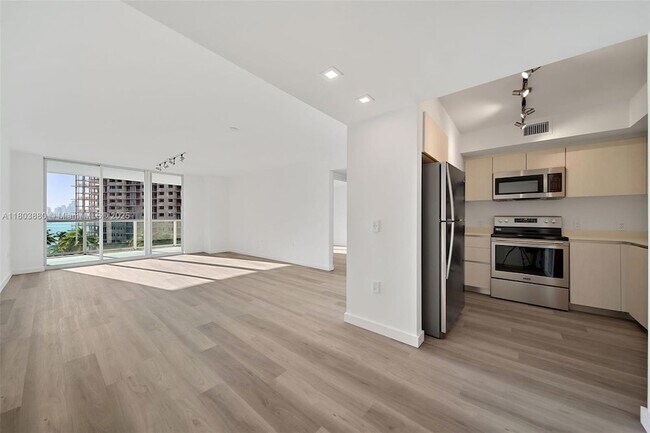 Foto del edificio - 1500 Bay Rd