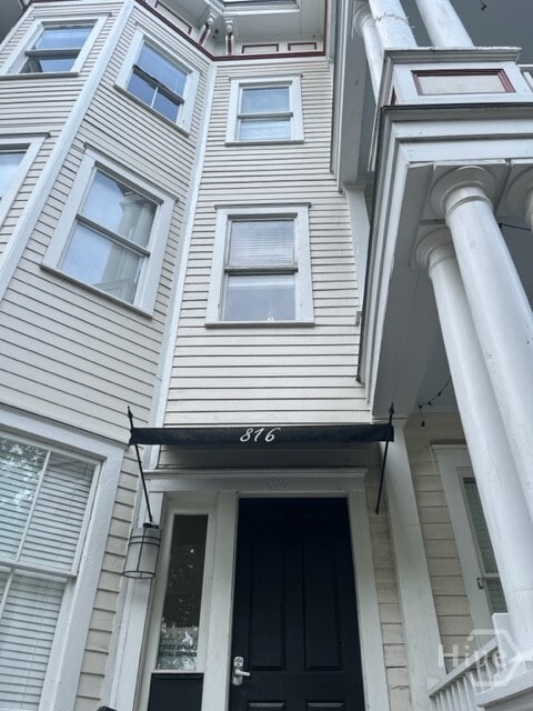 Building Photo - 816 Drayton St