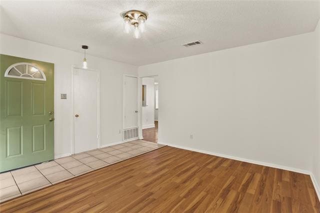 Building Photo - 6220 Kingston Ct