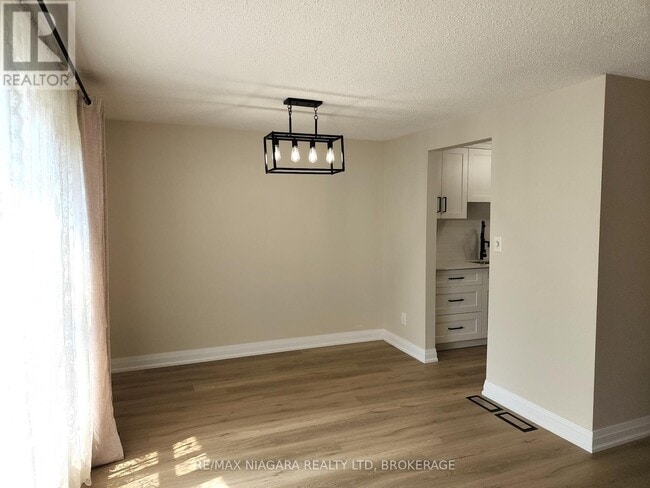 Building Photo - 6781 Dawson St