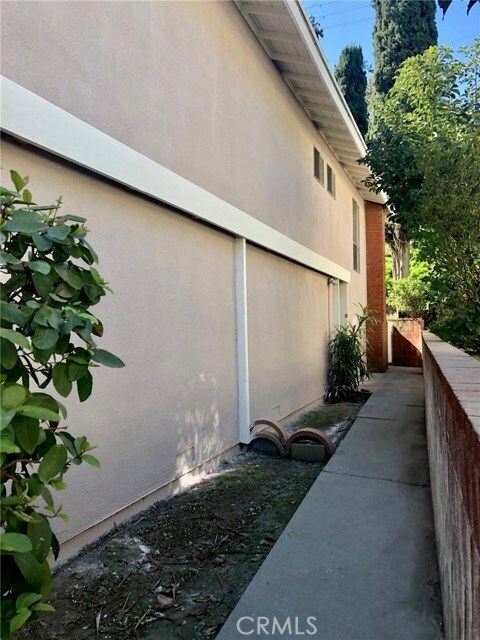 Building Photo - 165 Casuda Canyon Dr