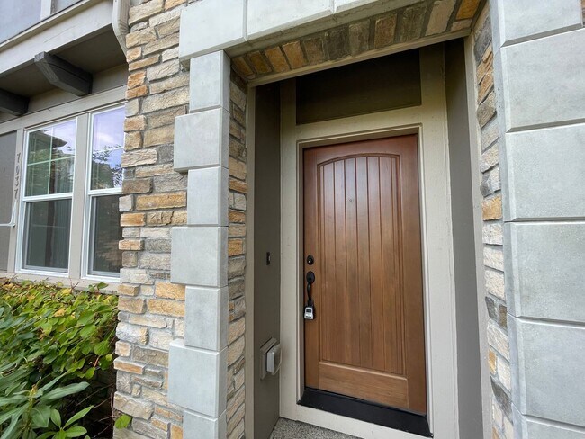 Foto del edificio - Lovely 3Bed 2.5 Bath House ~ Bethany Creek...