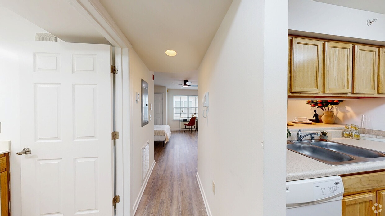 Photo - Cary Belvidere Apartments
