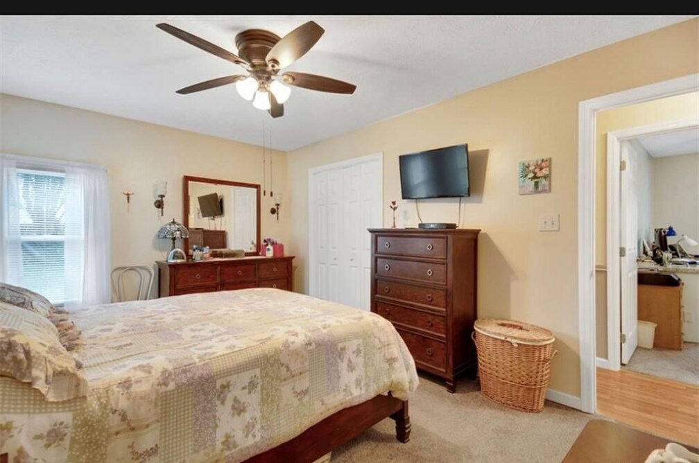 Foto del edificio - 3243 Gilbert Rd