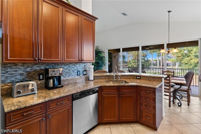 Foto del edificio - 6693 Alden Woods Cir
