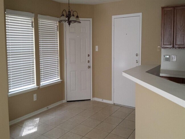 Foto del edificio - 16111 Indian Cypress Dr