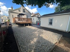 Building Photo - 1974 William St