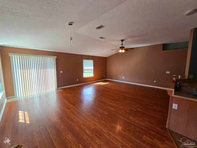 Foto del edificio - 2320 Badger Cir
