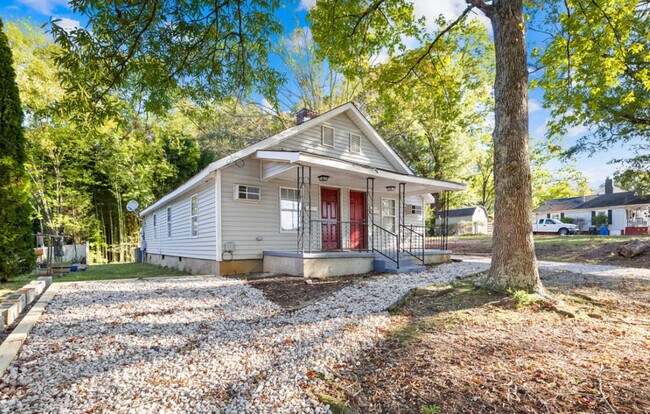 Foto del edificio - 532 E Iredell Ave