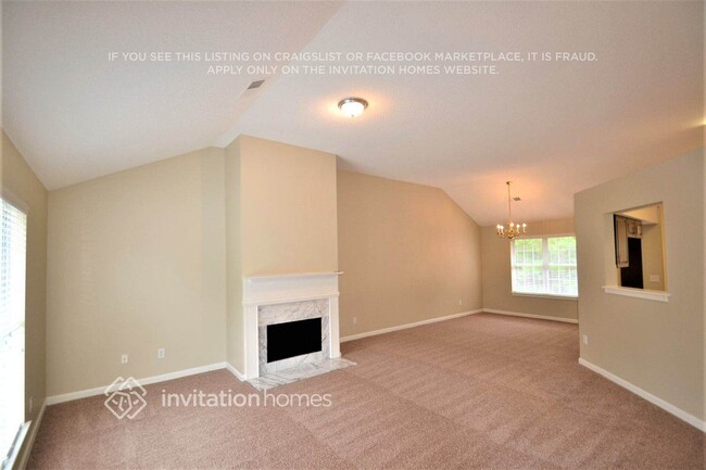 Foto del edificio - 3977 Lindley Dr