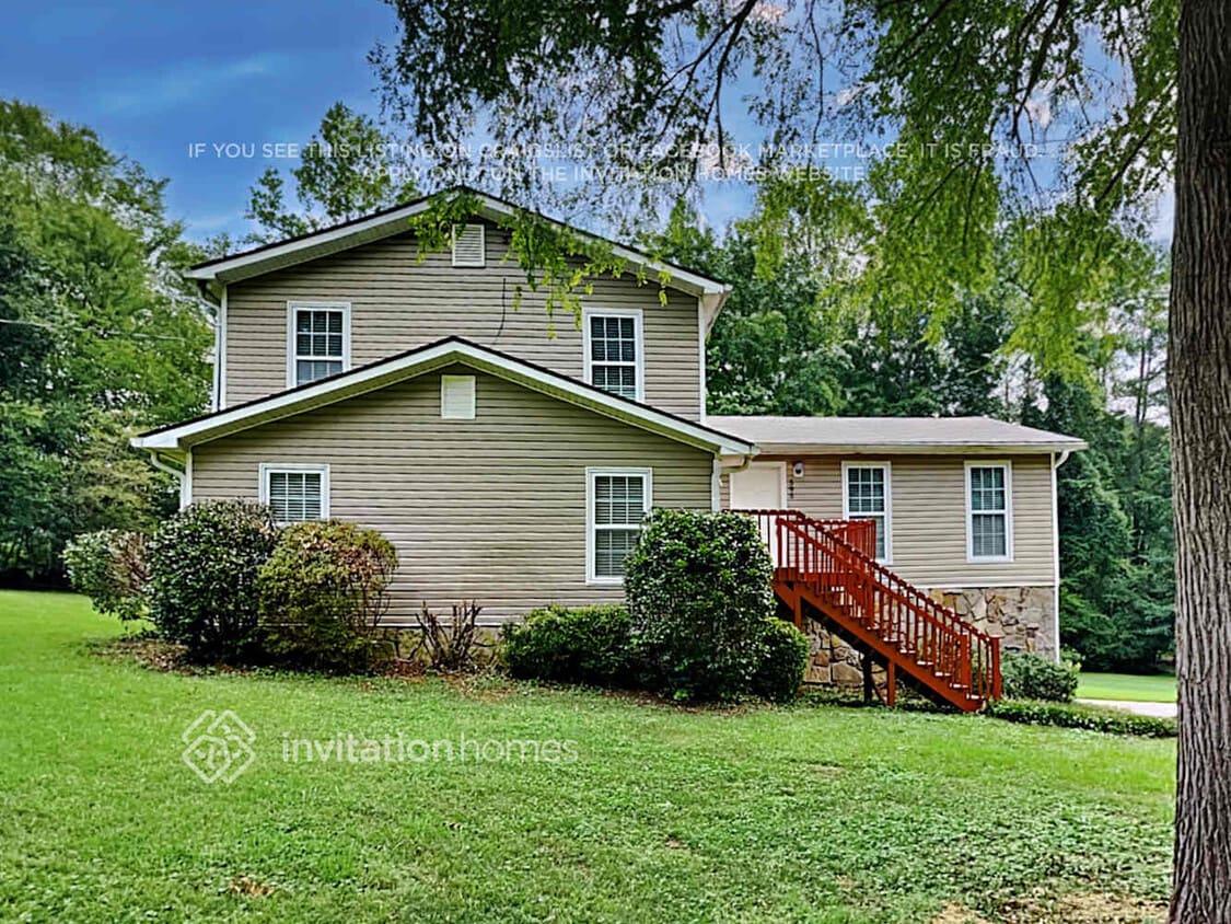 Primary Photo - 595 Rivercrest Dr