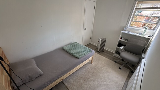 Photo - 114 S Lee St House