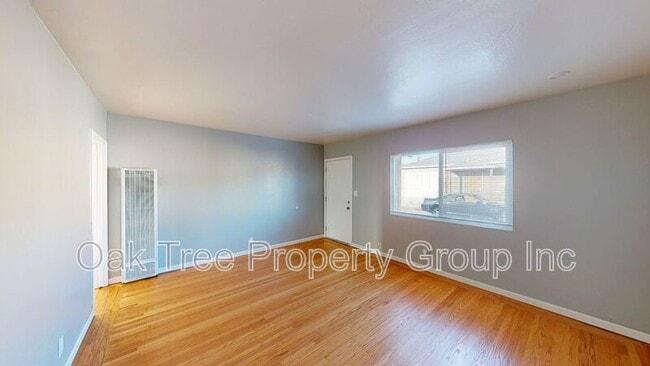 Foto del edificio - 22815 Grand St