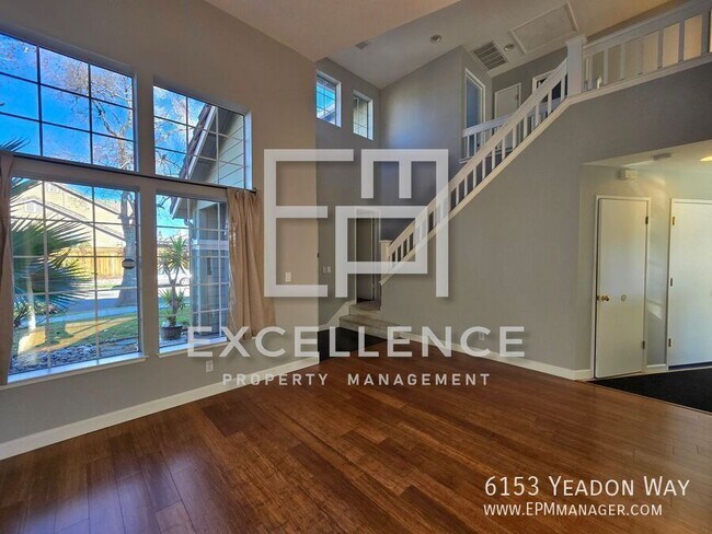 Foto del edificio - 6153 Yeadon Way