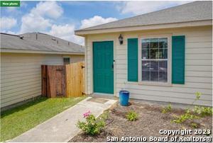 Foto del edificio - 11219 Pecan Canyon