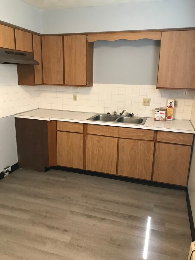 Foto del edificio - 46 Gertrude Ave