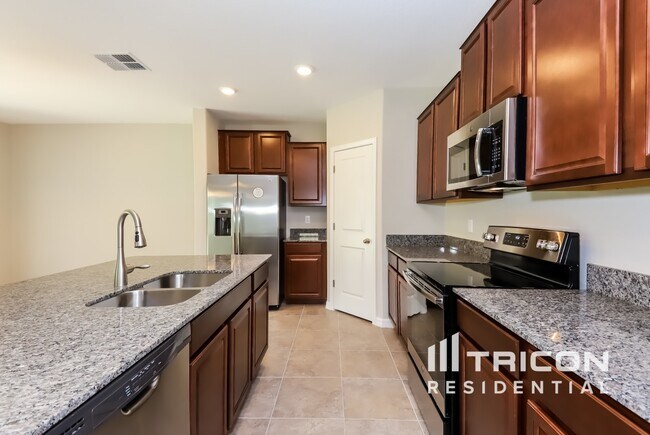 Foto del edificio - 12737 Lemon Pepper Dr