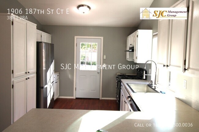 Foto del edificio - 1906 187th St Ct E