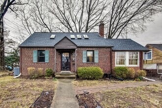 Building Photo - 6711 Conway Ave